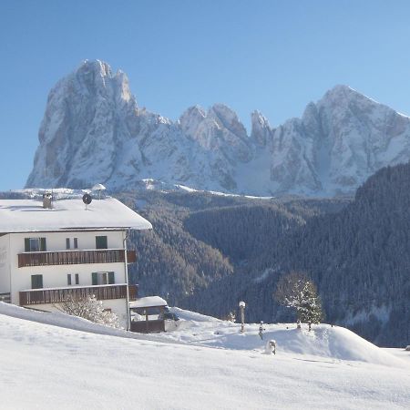 Albergo Somont Ortisei Bagian luar foto