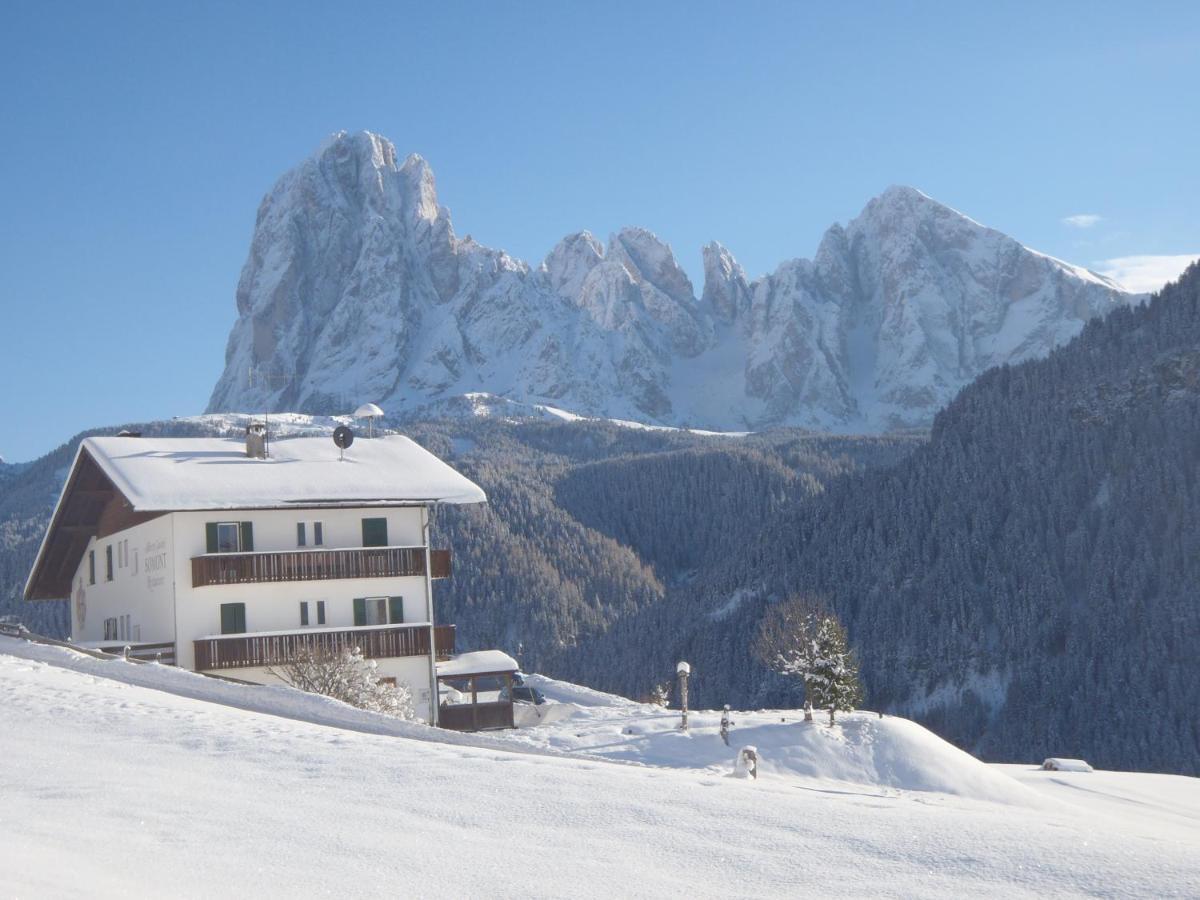 Albergo Somont Ortisei Bagian luar foto