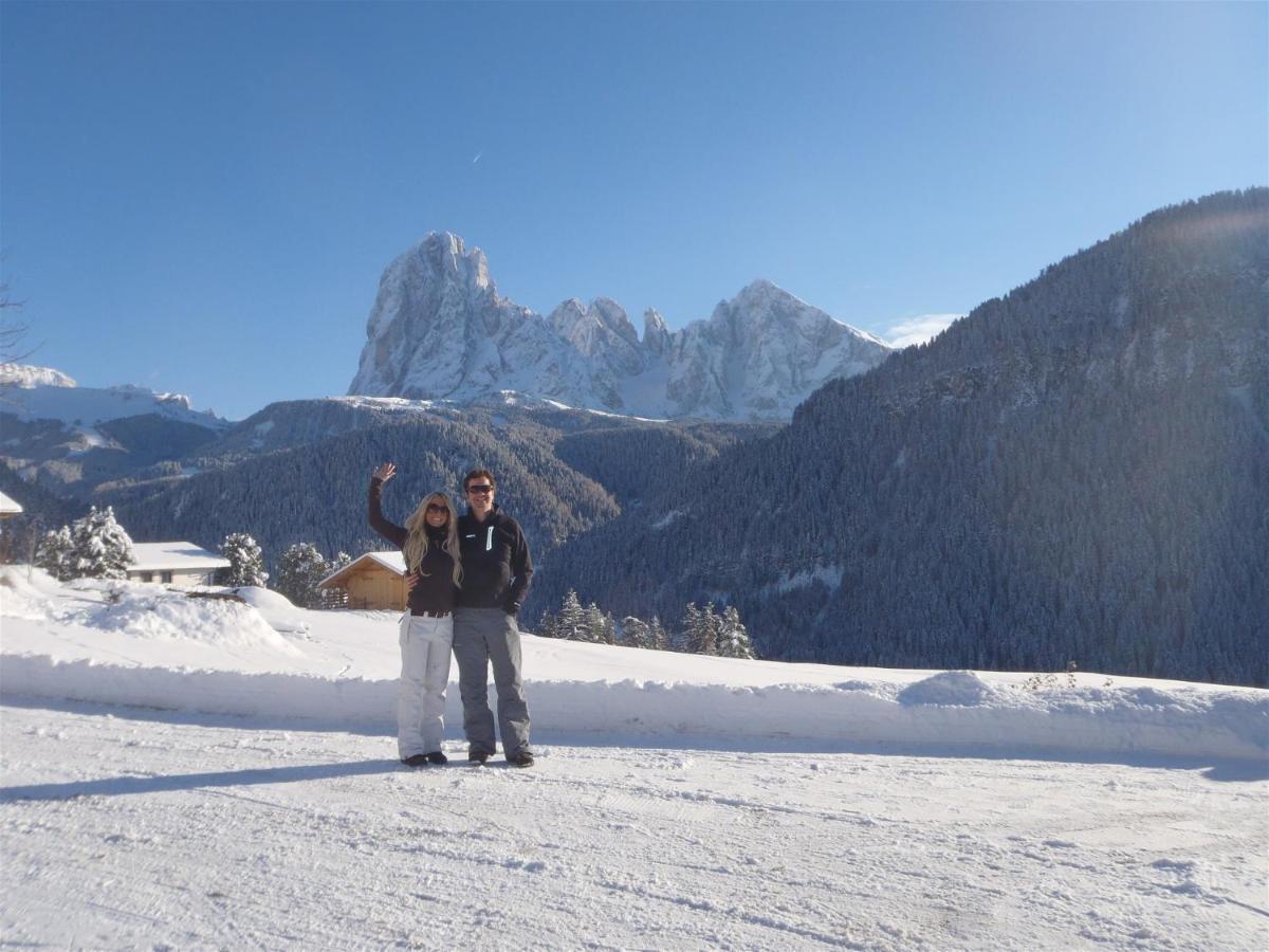 Albergo Somont Ortisei Bagian luar foto