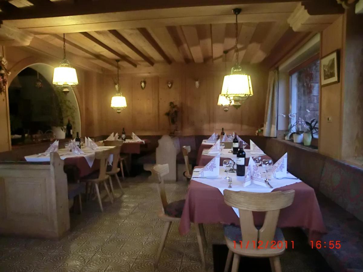 Albergo Somont Ortisei Bagian luar foto