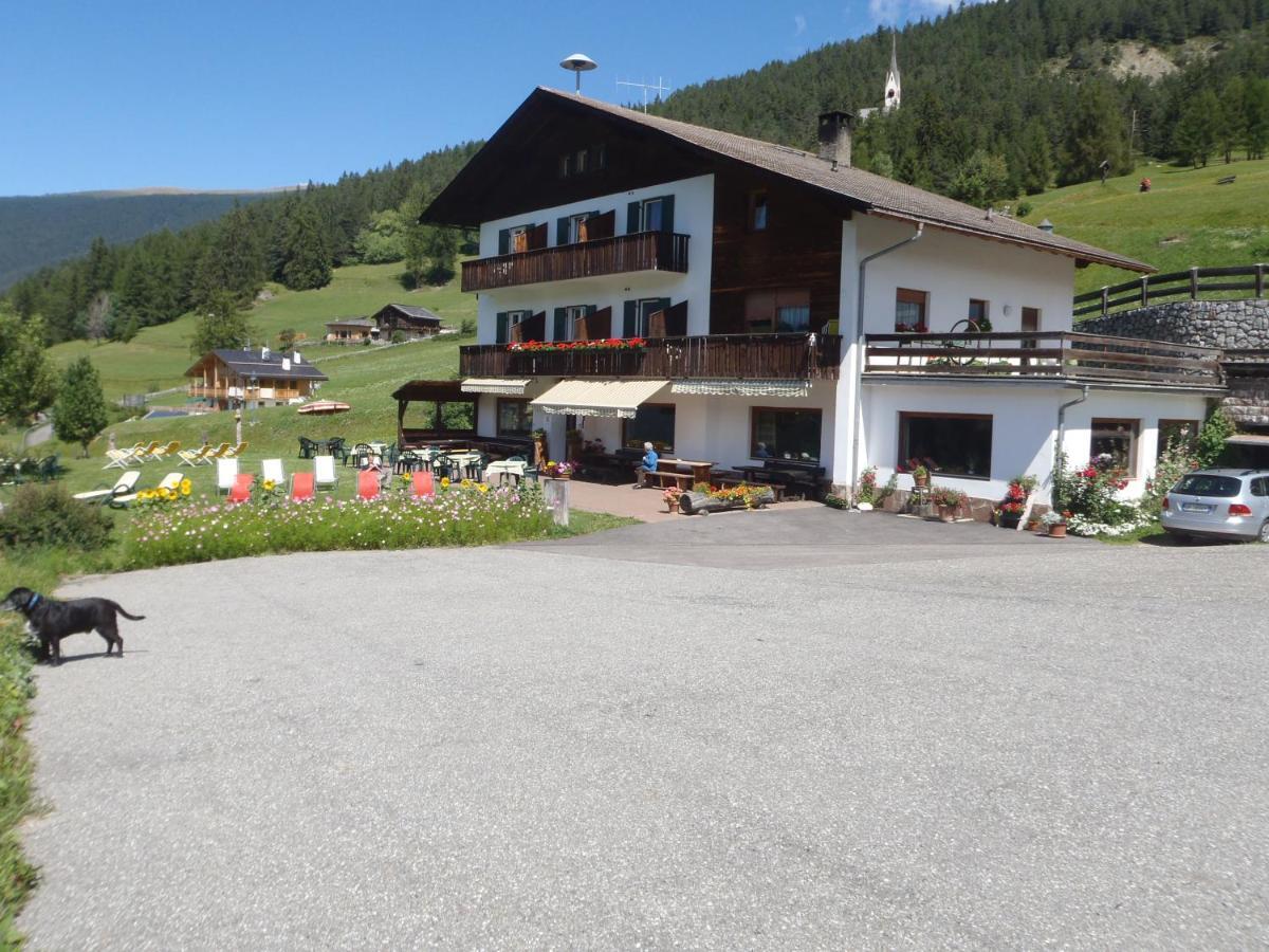 Albergo Somont Ortisei Bagian luar foto